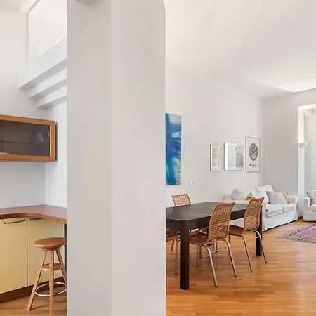 Maison Confortable Et Genereuse Apartment
